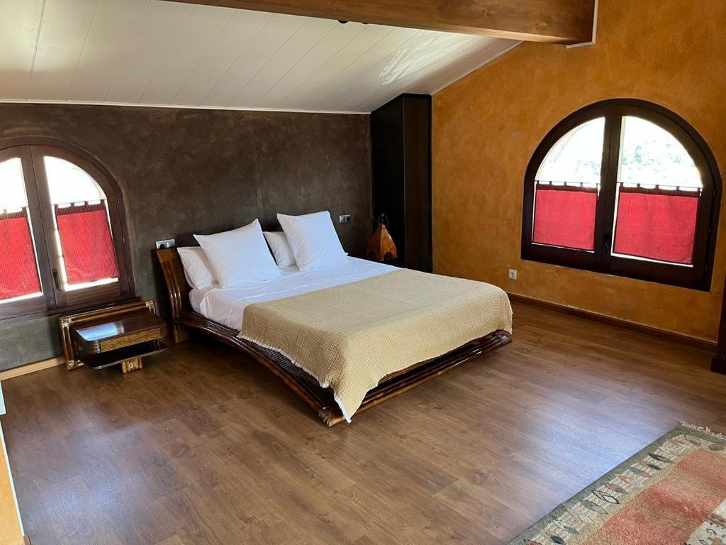 Comanegra Daire Castellfollit de la Roca Dış mekan fotoğraf